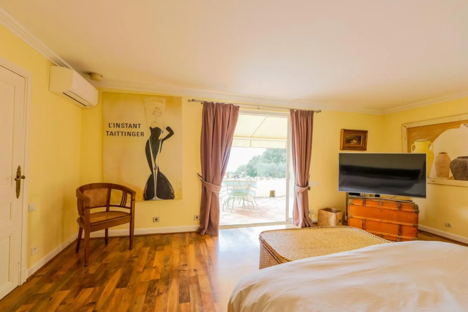 Villa Lou Mas Soubran Vi2083 By Riviera Holiday Homes Nice