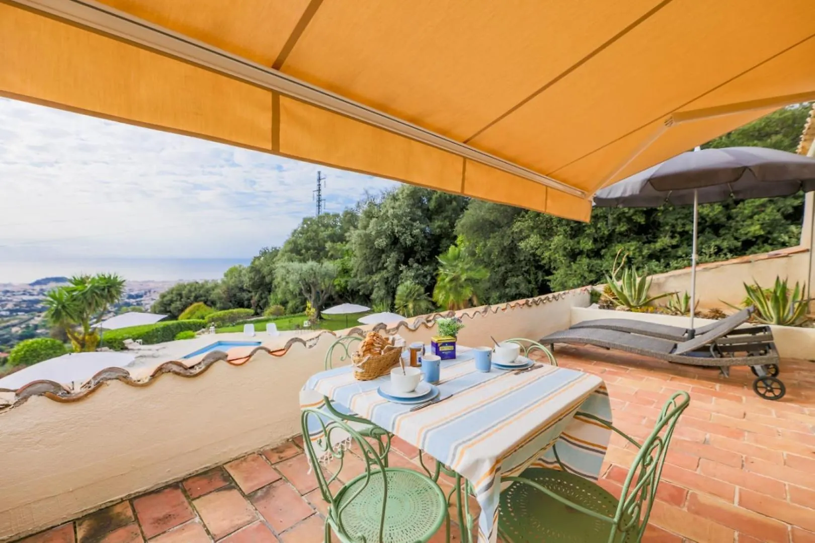 Lou Mas Soubran Vi2083 By Riviera Holiday Homes Nice Villa