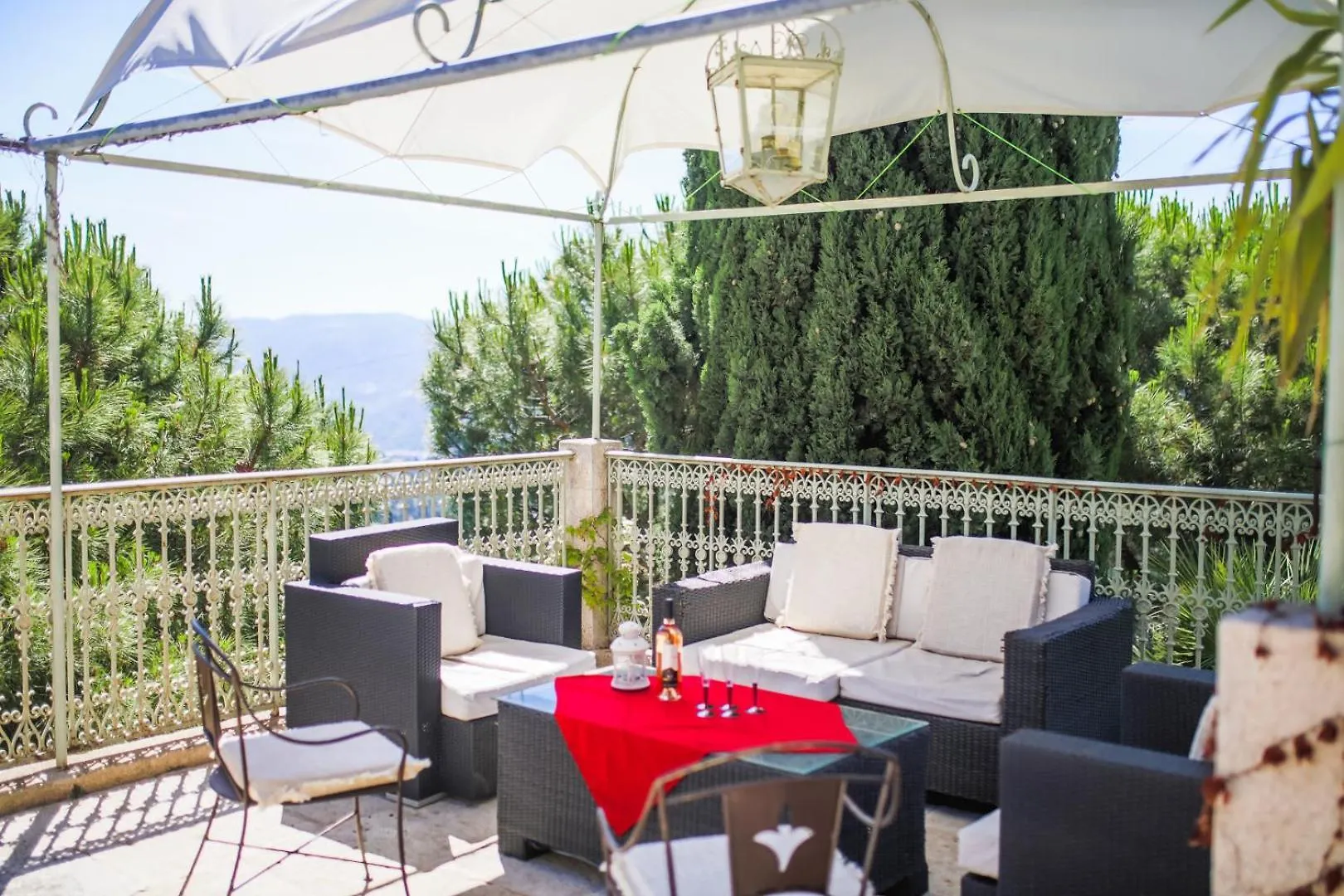 Villa Lou Mas Soubran Vi2083 By Riviera Holiday Homes Nice France